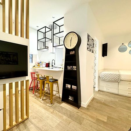 Luxury Flat City Center Full Equipe Non Touristic Мадрид Екстериор снимка