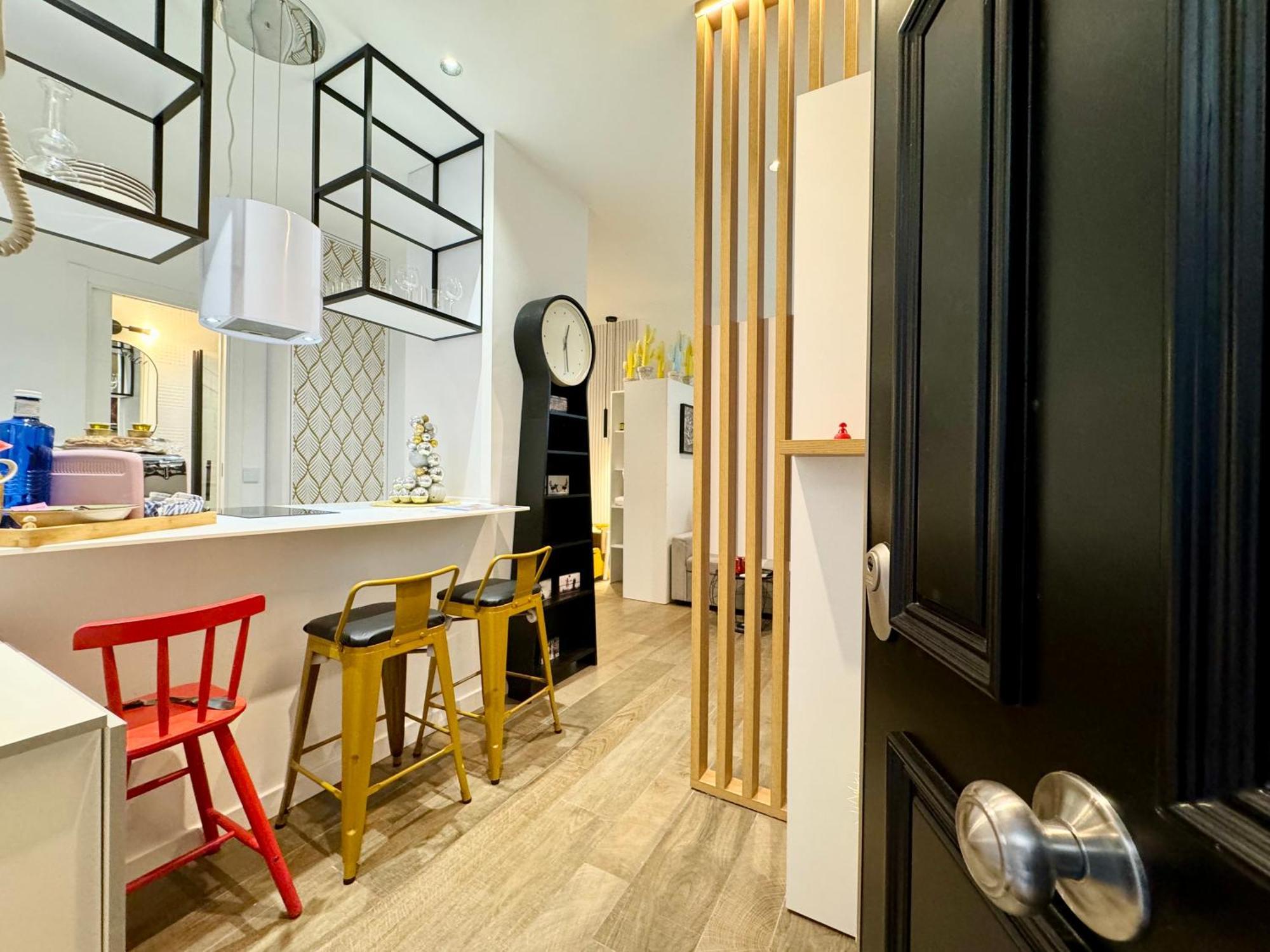 Luxury Flat City Center Full Equipe Non Touristic Мадрид Екстериор снимка