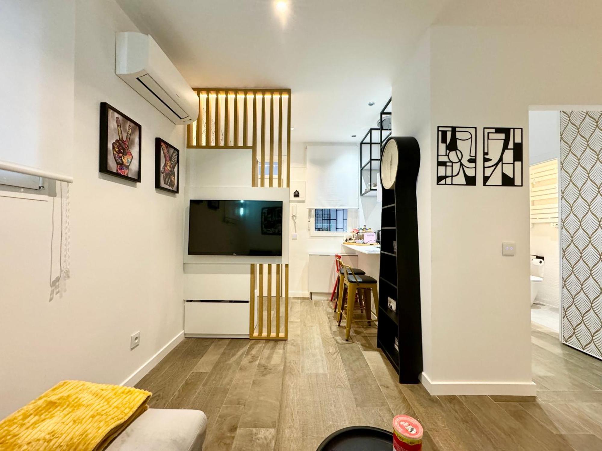 Luxury Flat City Center Full Equipe Non Touristic Мадрид Екстериор снимка